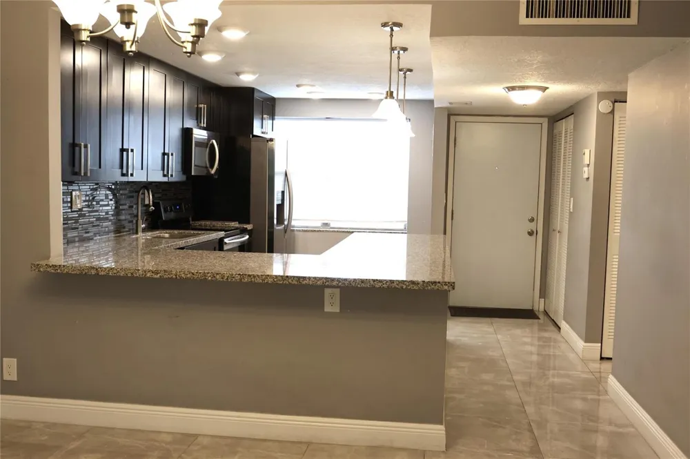 8205 NW 61st Street NW #B202 Tamarac, FL 33321