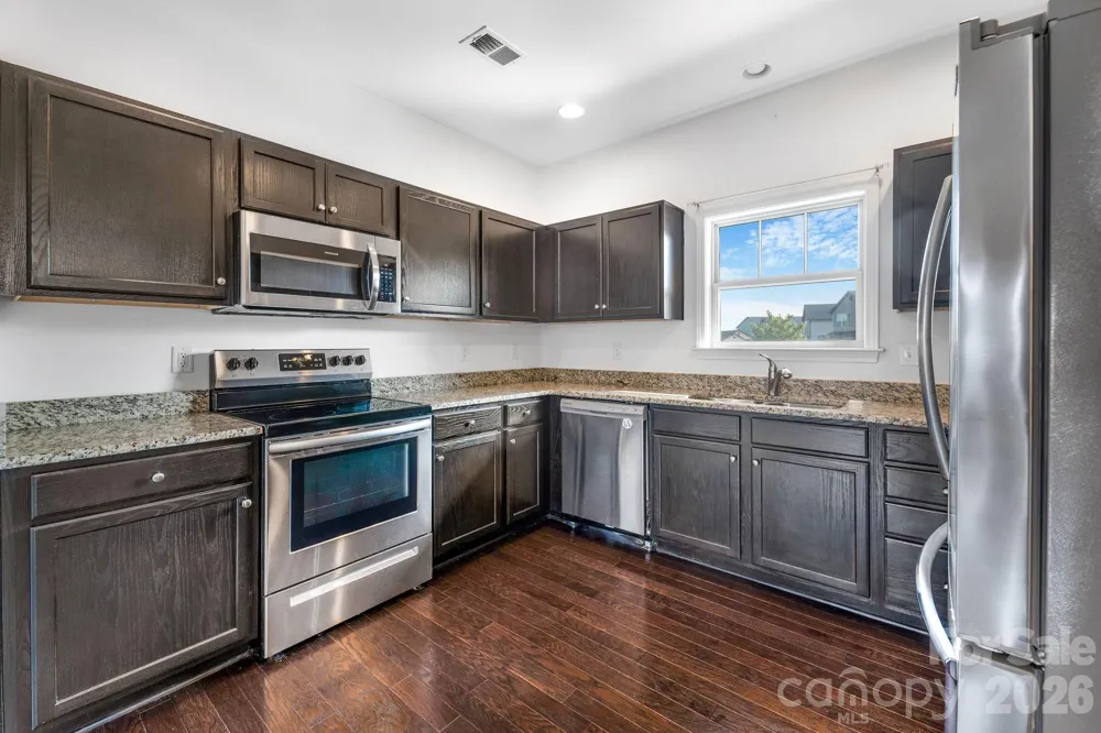 738 Cardwell Lane Fletcher, NC 28732
