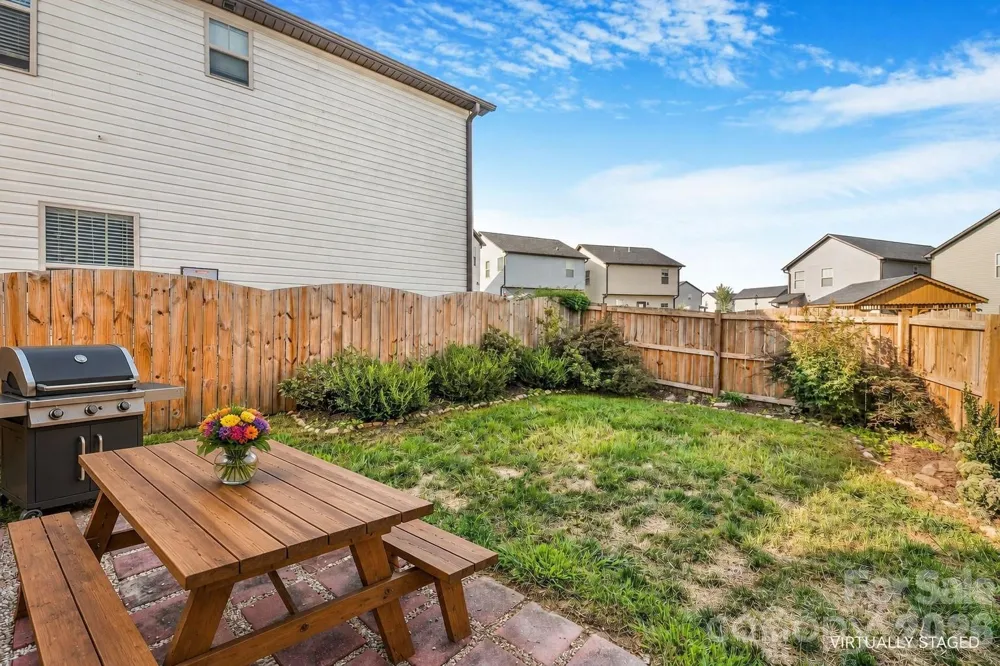 738 Cardwell Lane Fletcher, NC 28732