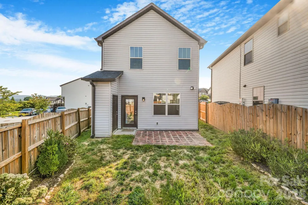 738 Cardwell Lane Fletcher, NC 28732