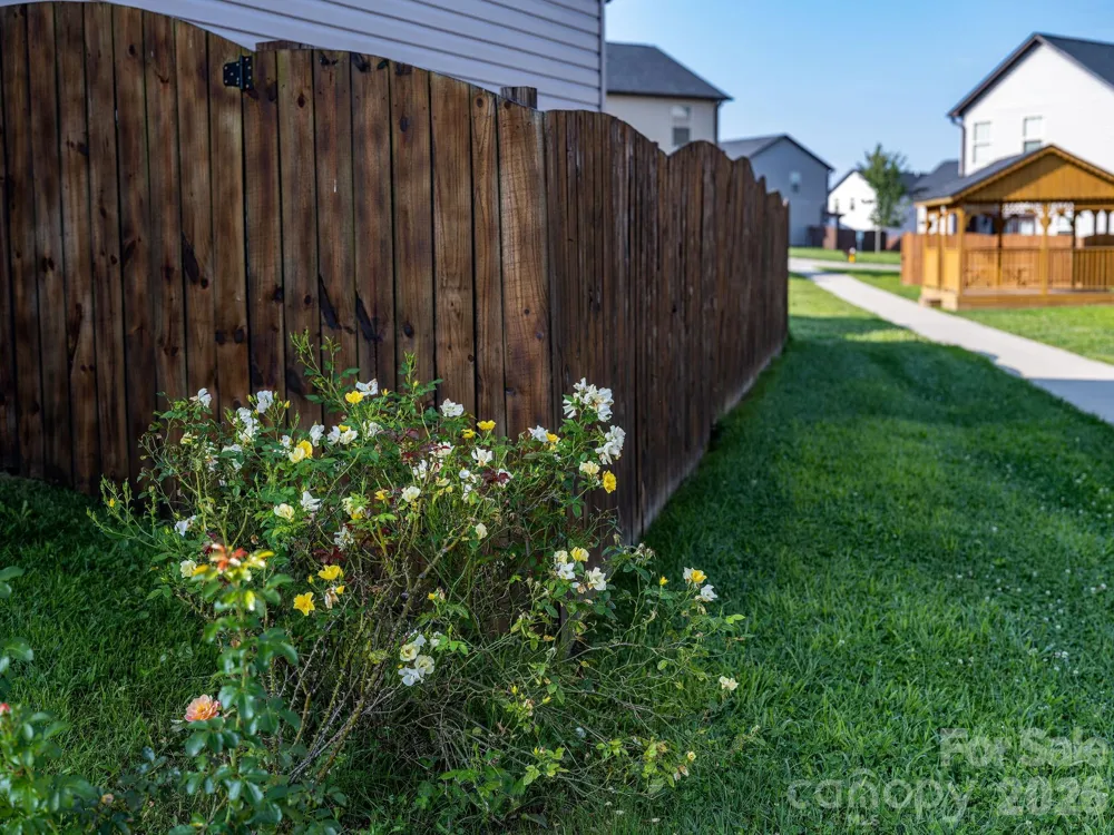 738 Cardwell Lane Fletcher, NC 28732
