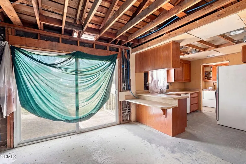 1423 W 8th Street Upland, CA 91786