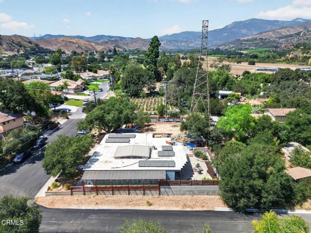 1205 Grant Line Street Santa Paula, CA 93060