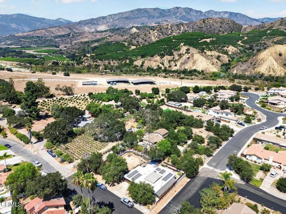 1205 Grant Line Street Santa Paula, CA 93060