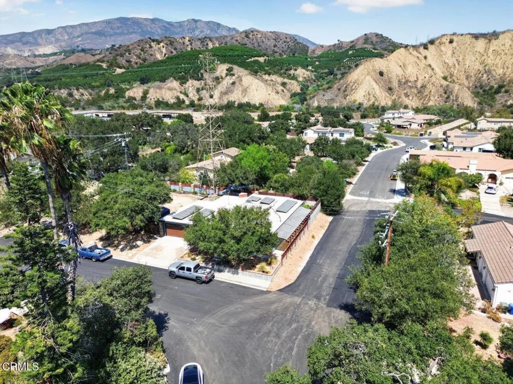 1205 Grant Line Street Santa Paula, CA 93060