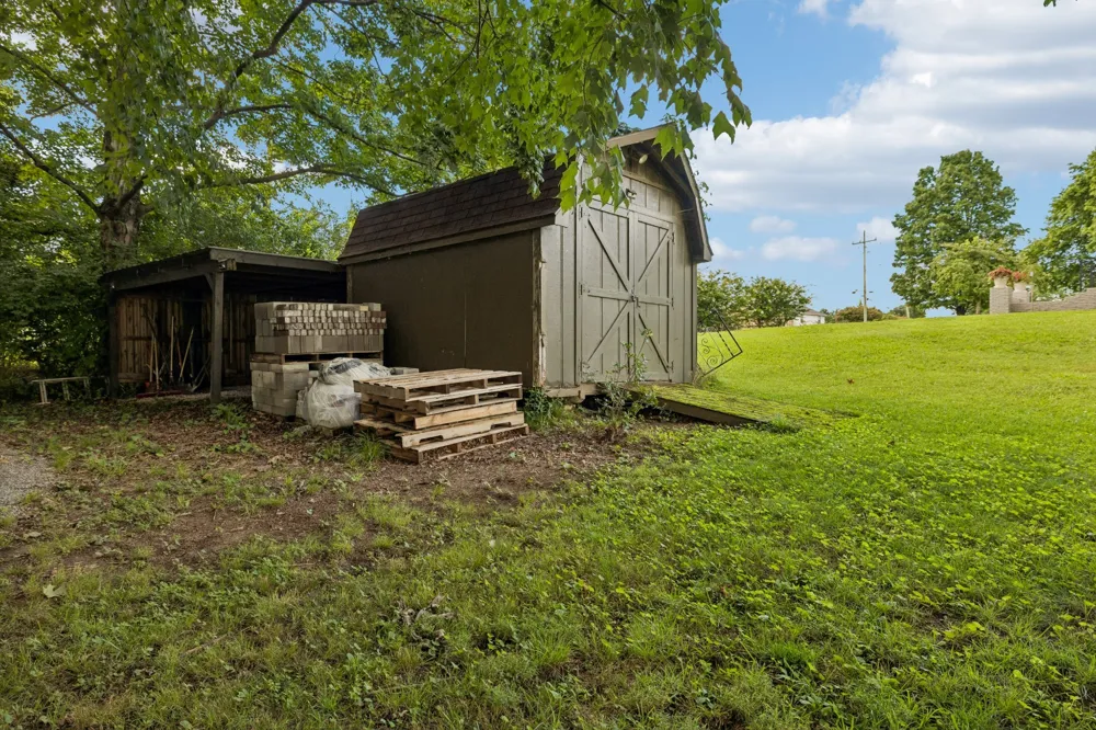 113 Knob Cir Hendersonville, TN 37075