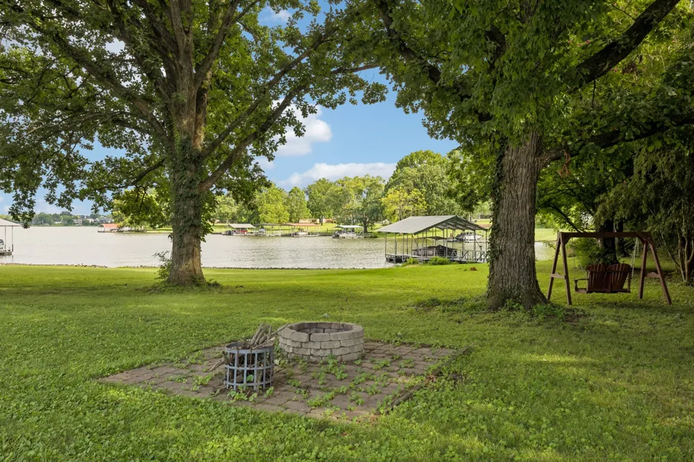 113 Knob Cir Hendersonville, TN 37075