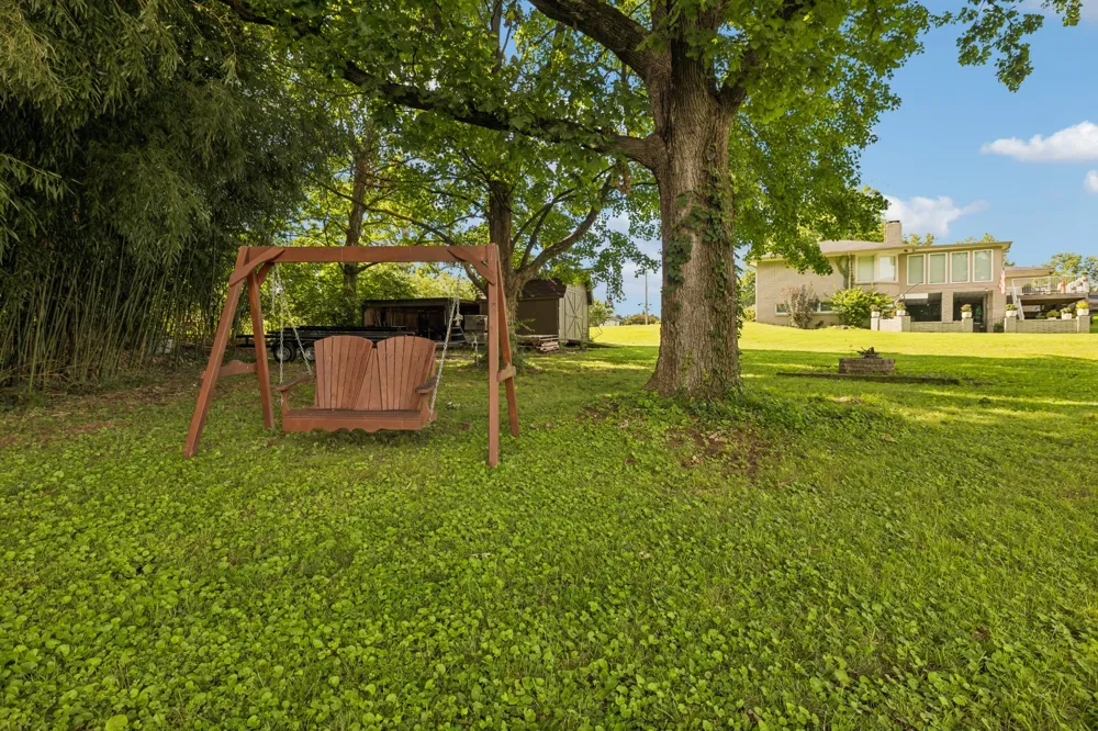 113 Knob Cir Hendersonville, TN 37075