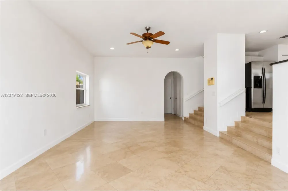 10916 NW 58th Ter Doral, FL 33178