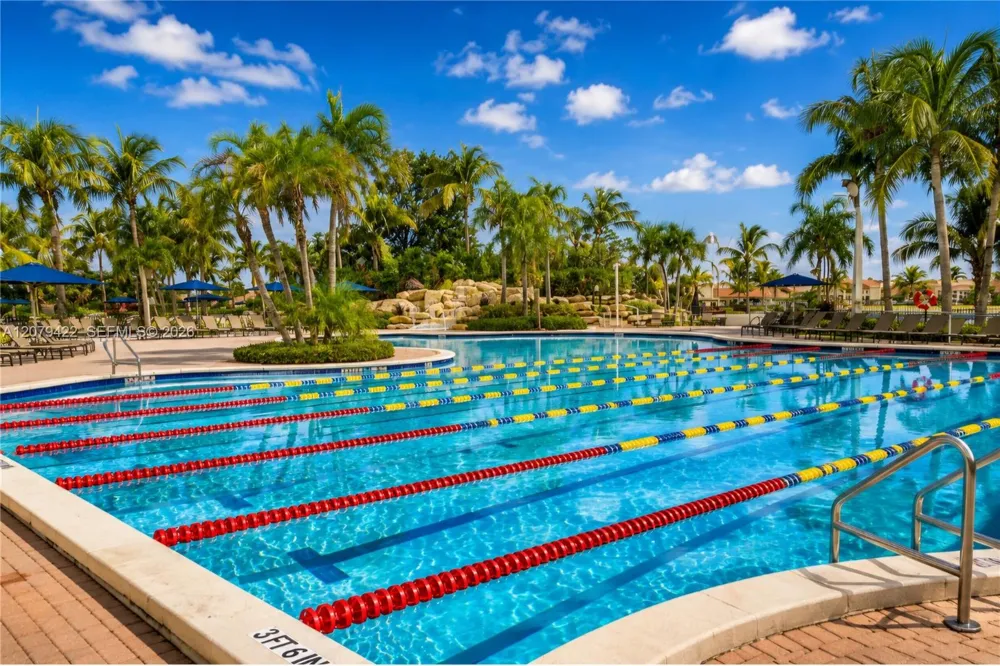 10916 NW 58th Ter Doral, FL 33178