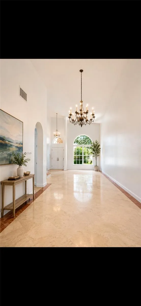 10916 NW 58th Ter Doral, FL 33178
