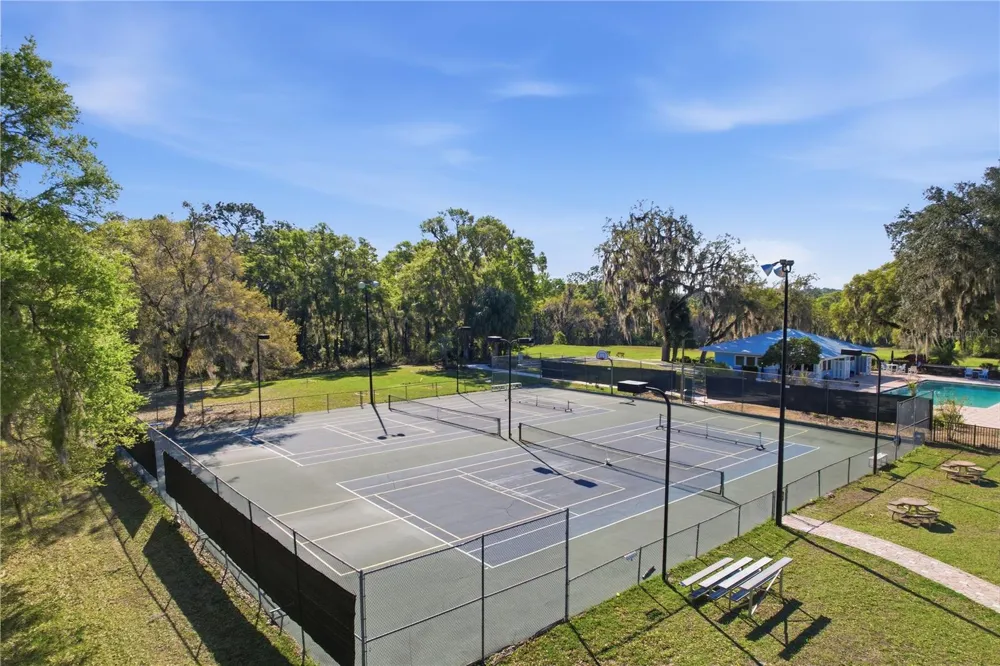 19126 SW 101ST STREET Dunnellon, FL 34432