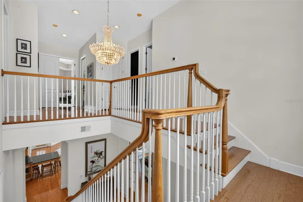 208 W ROSS AVENUE Tampa, FL 33602