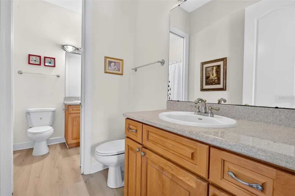 208 W ROSS AVENUE Tampa, FL 33602