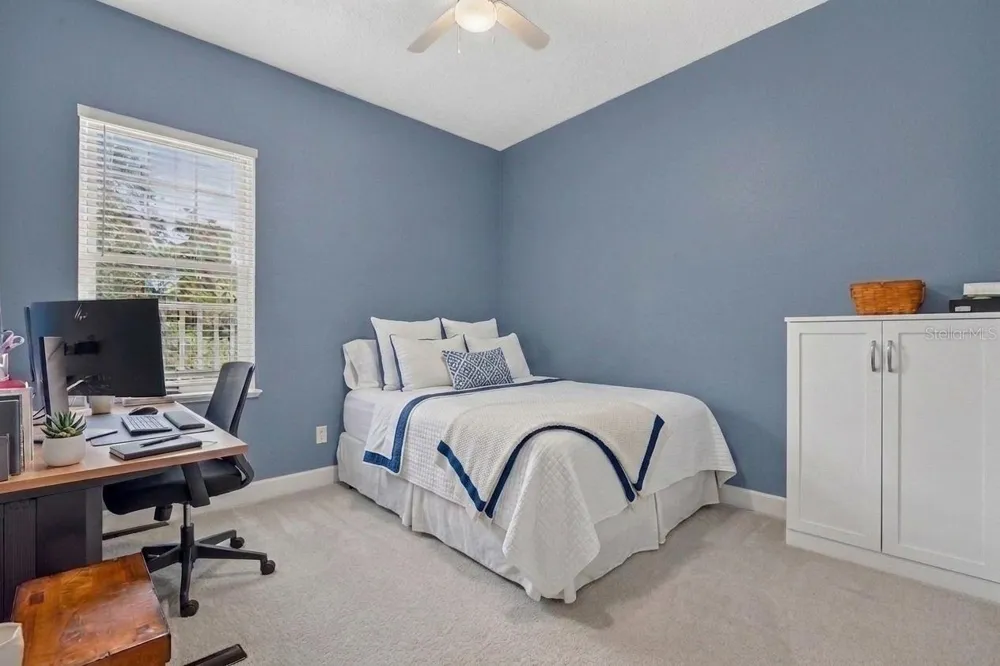 208 W ROSS AVENUE Tampa, FL 33602