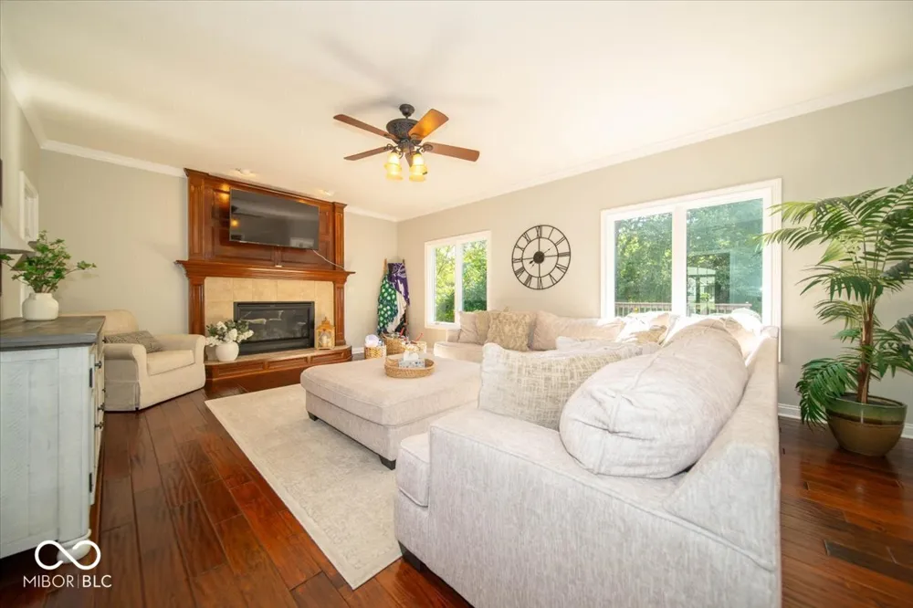 1727 Corral Court Greenwood, IN 46143