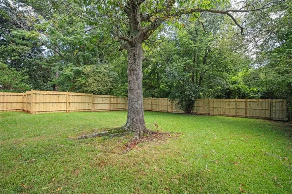 1130 Mannbrook Drive Stone Mountain, GA 30083