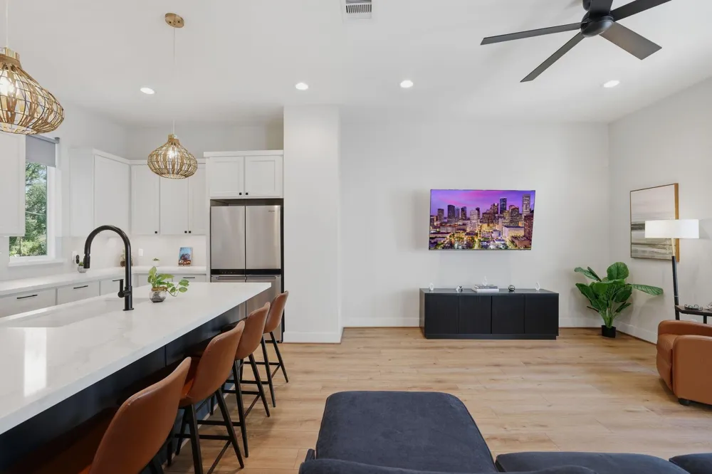 510 Janisch Road Houston, TX 77018