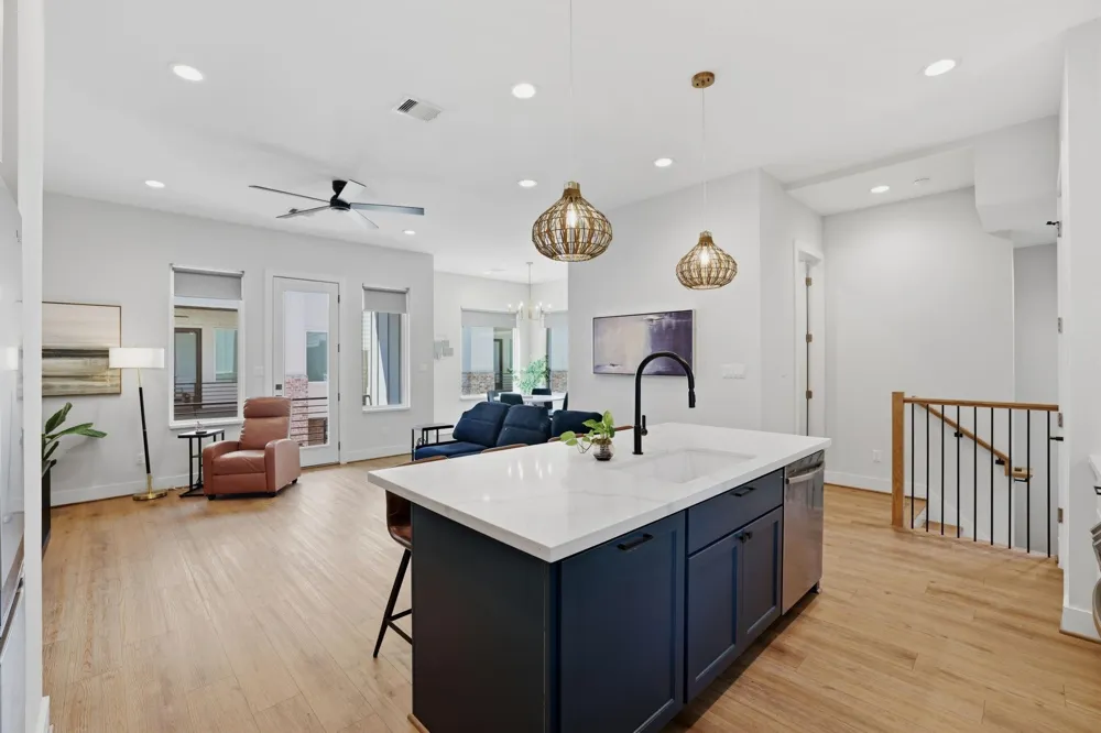 510 Janisch Road Houston, TX 77018