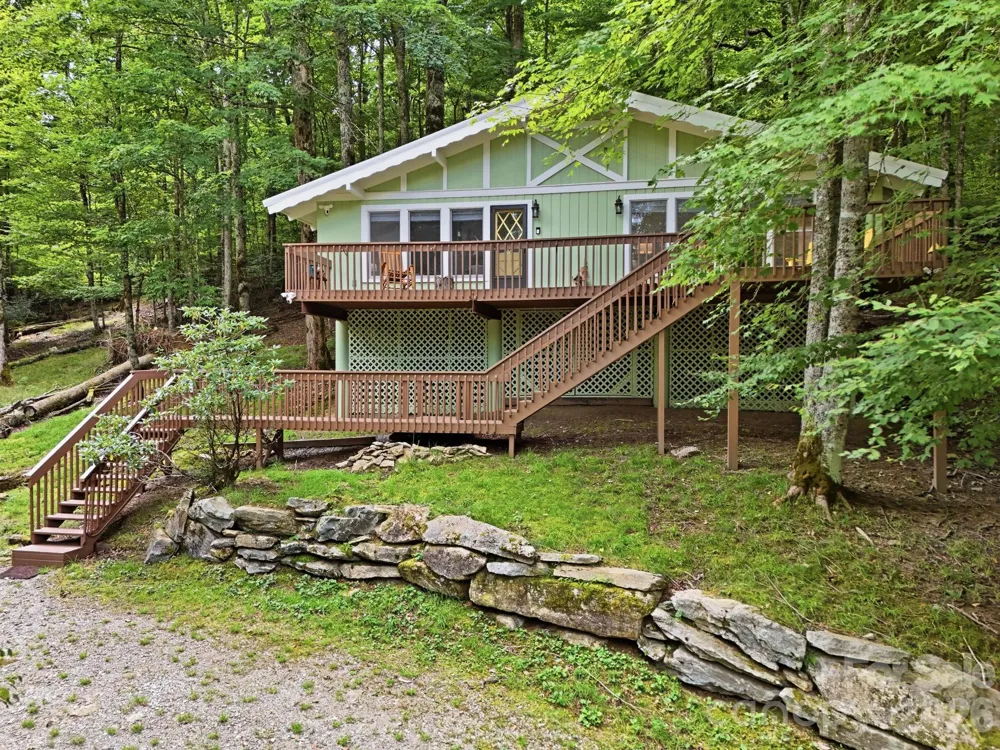 242 Charter Hills Road Beech Mountain, NC 28604