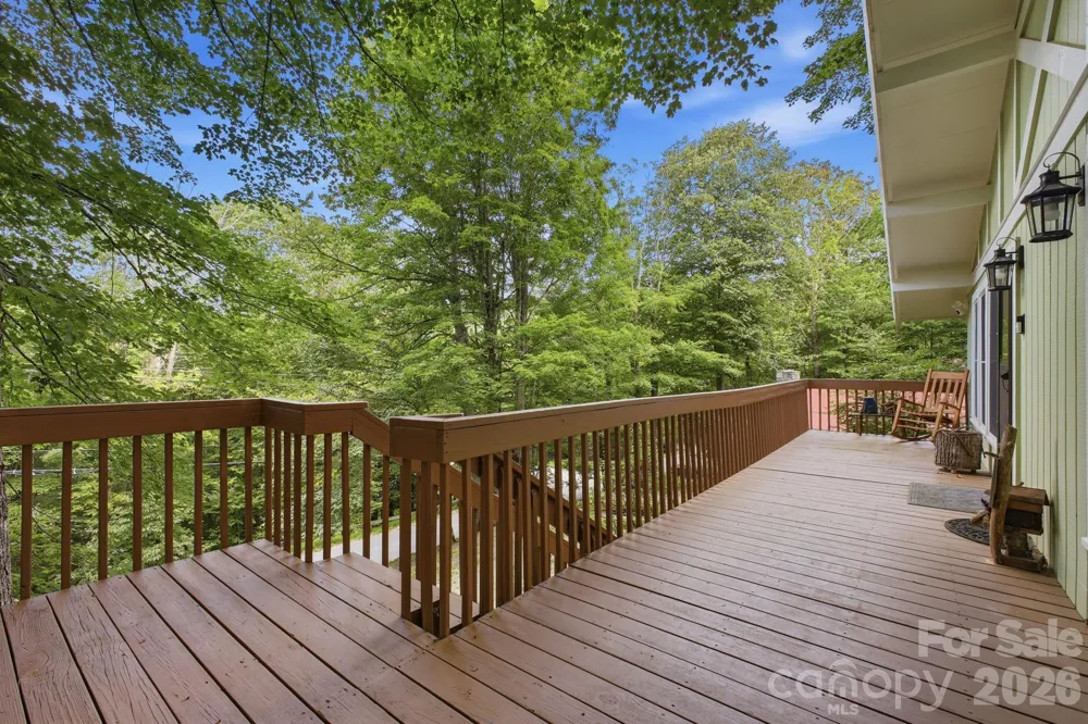 242 Charter Hills Road Beech Mountain, NC 28604
