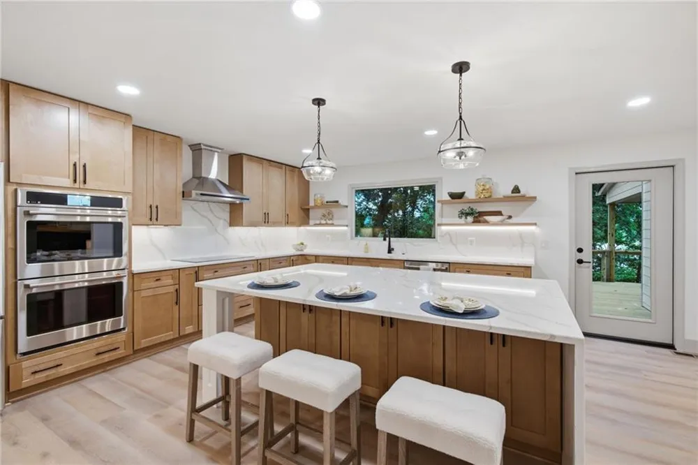 2585 Bridgewater Circle Gainesville, GA 30506