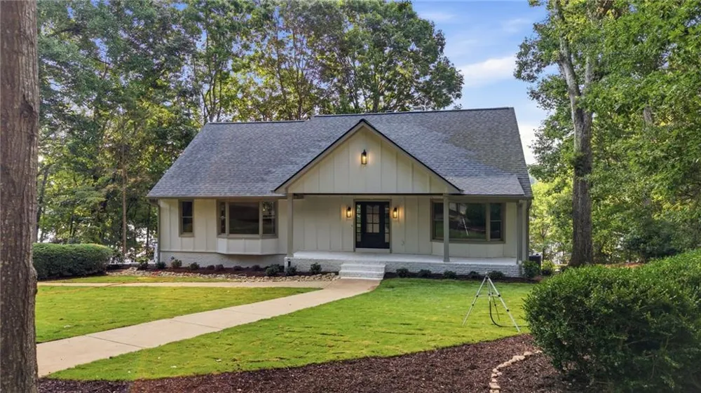 2585 Bridgewater Circle Gainesville, GA 30506