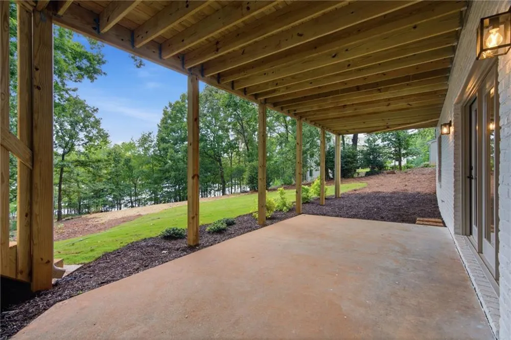 2585 Bridgewater Circle Gainesville, GA 30506
