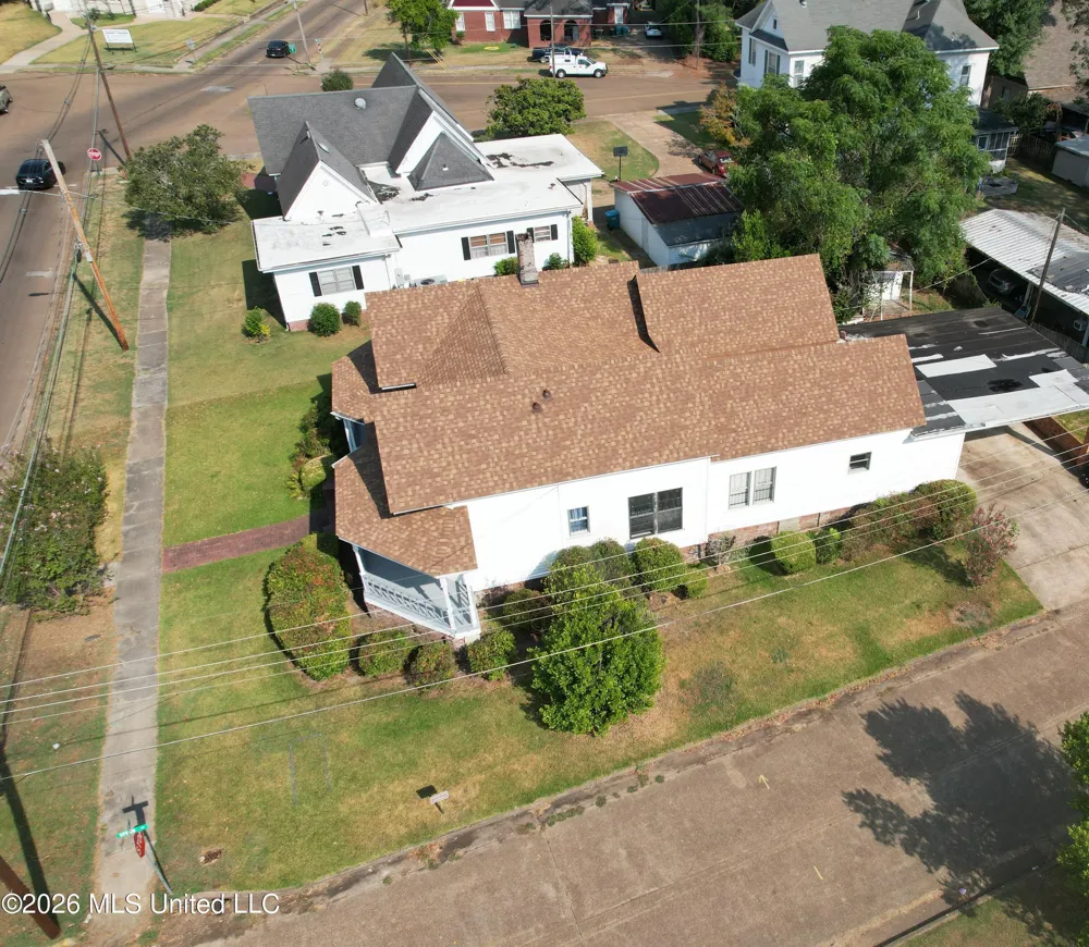29 South Street Grenada, MS 38901