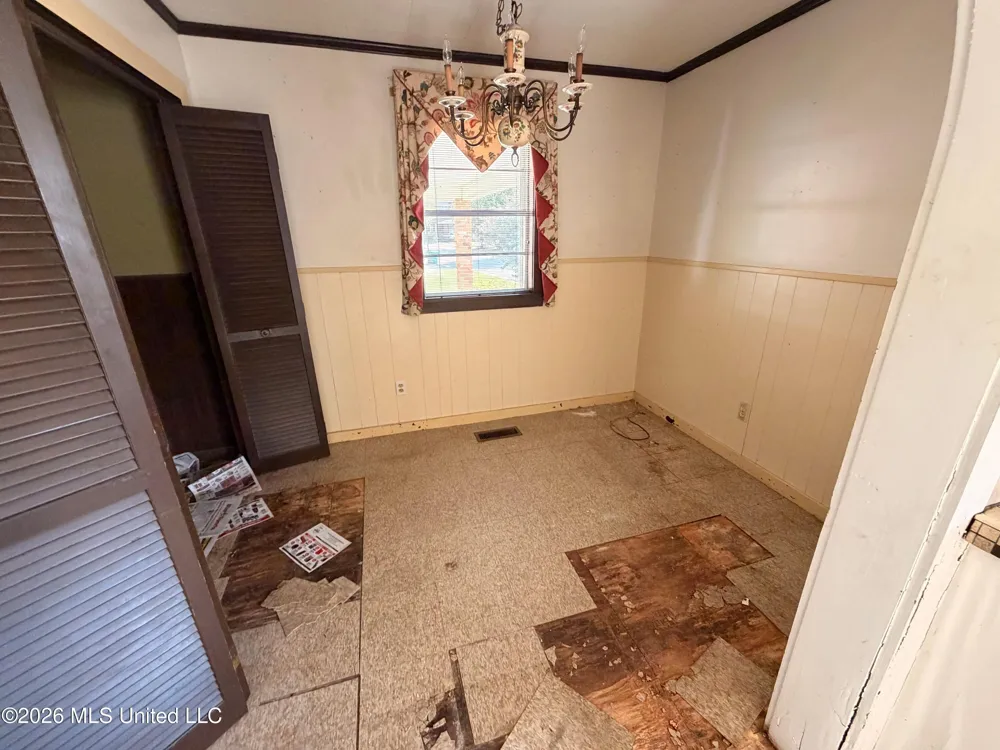 29 South Street Grenada, MS 38901
