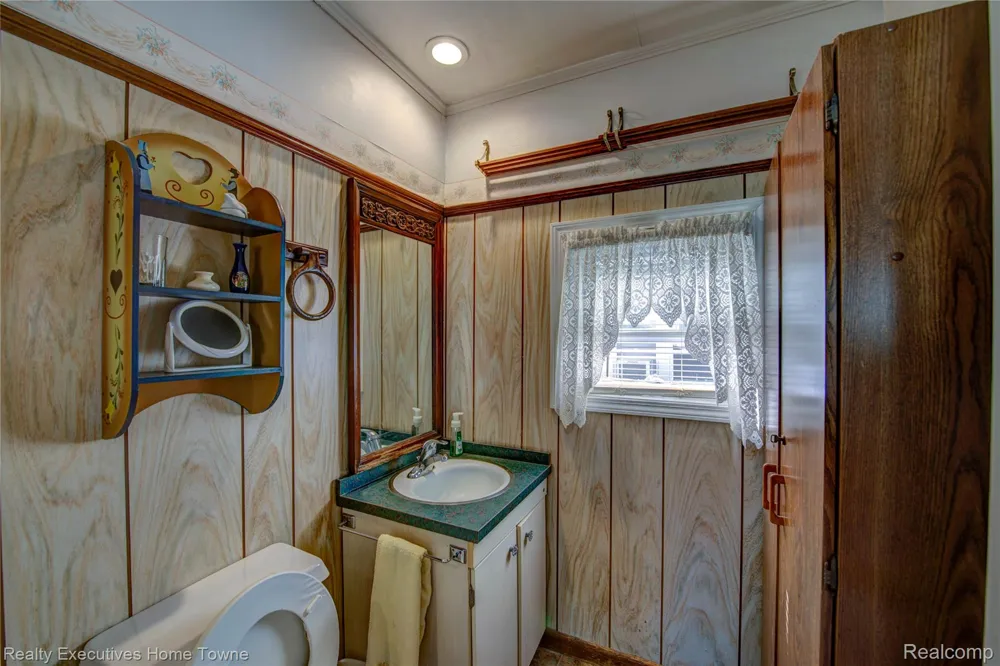 3003 North Boulevard Port Huron City, MI 48060