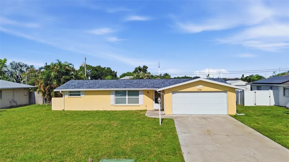 1786 COCONUT DRIVE Venice, FL 34293