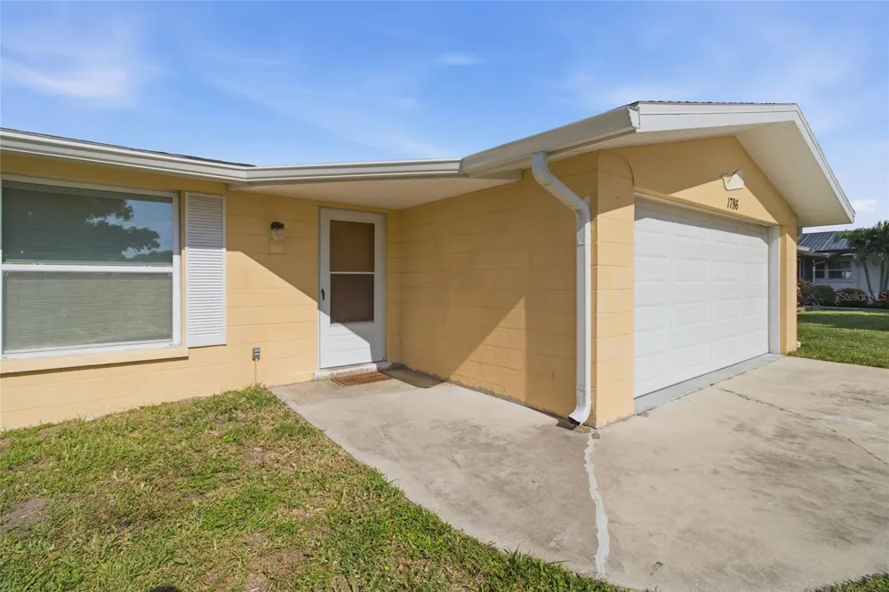 1786 COCONUT DRIVE Venice, FL 34293