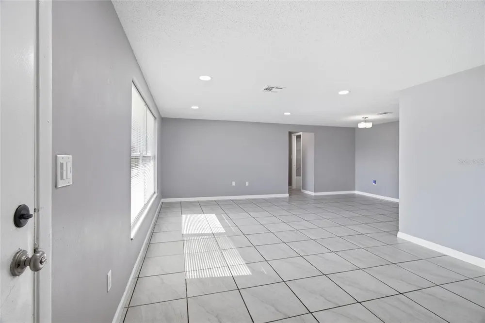 1786 COCONUT DRIVE Venice, FL 34293