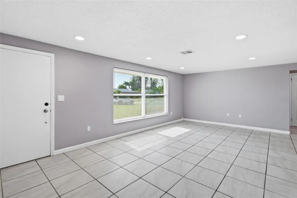 1786 COCONUT DRIVE Venice, FL 34293