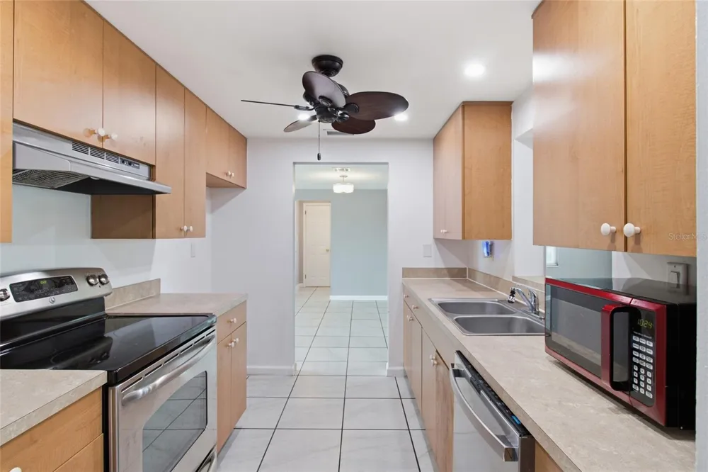 1786 COCONUT DRIVE Venice, FL 34293