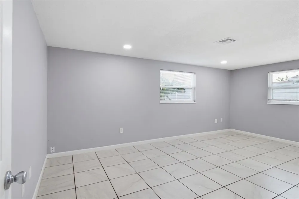1786 COCONUT DRIVE Venice, FL 34293