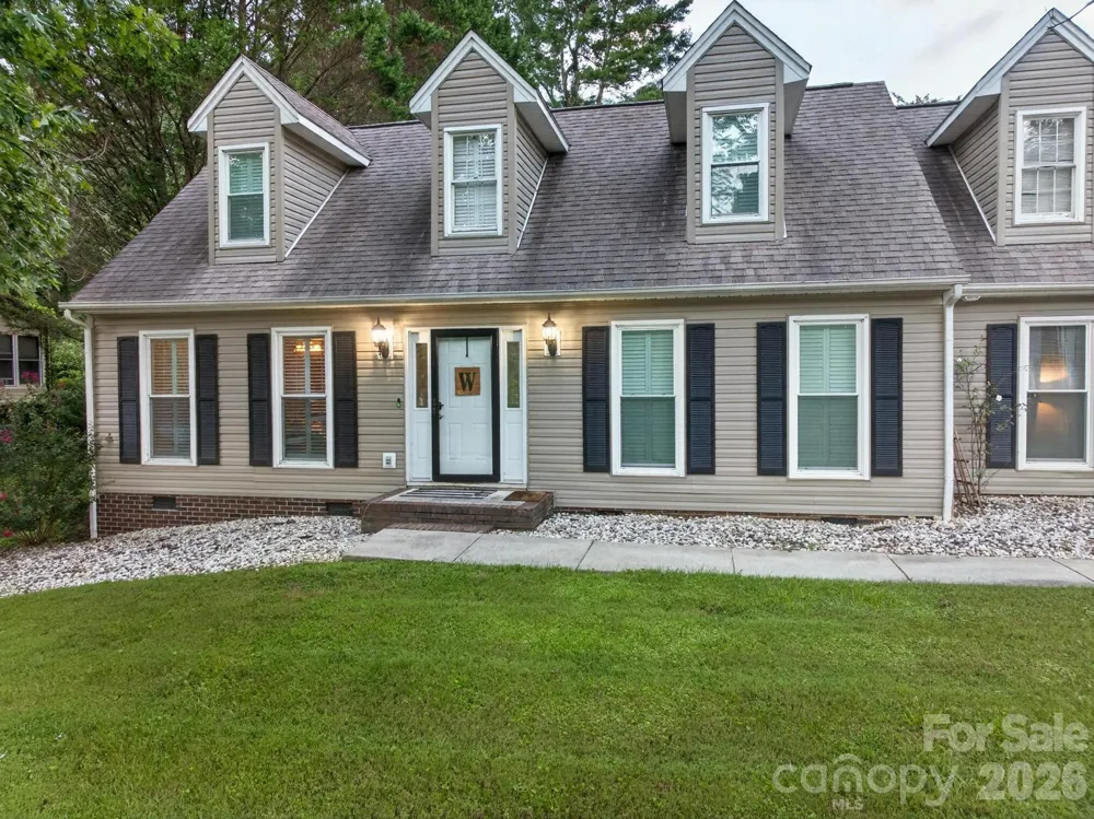 922 Plantation Drive Lenoir, NC 28645