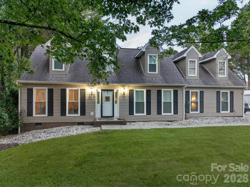 922 Plantation Drive Lenoir, NC 28645