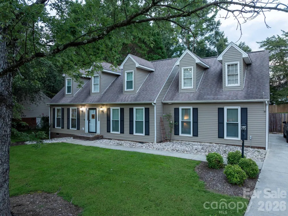 922 Plantation Drive Lenoir, NC 28645