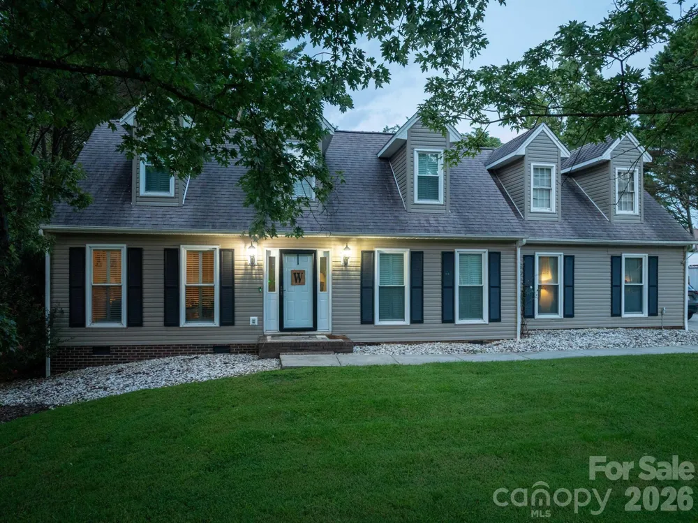 922 Plantation Drive Lenoir, NC 28645