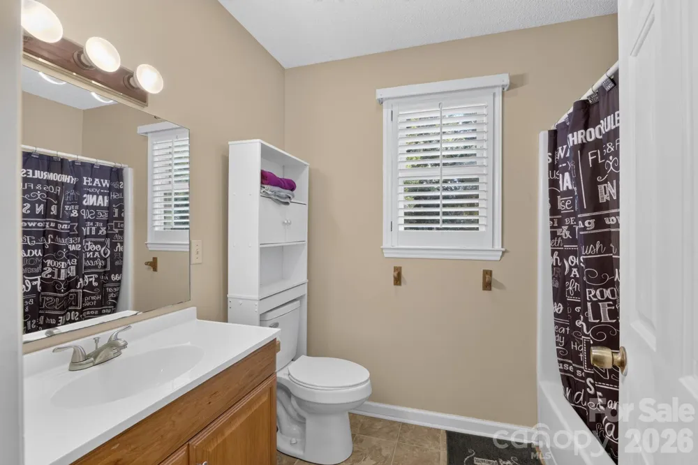 922 Plantation Drive Lenoir, NC 28645