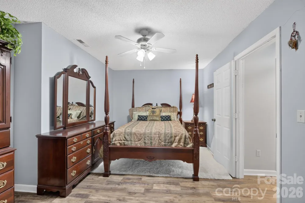 922 Plantation Drive Lenoir, NC 28645
