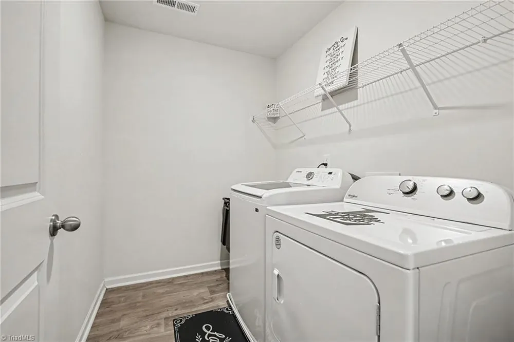 154 Stone River Way Mayodan, NC 27027