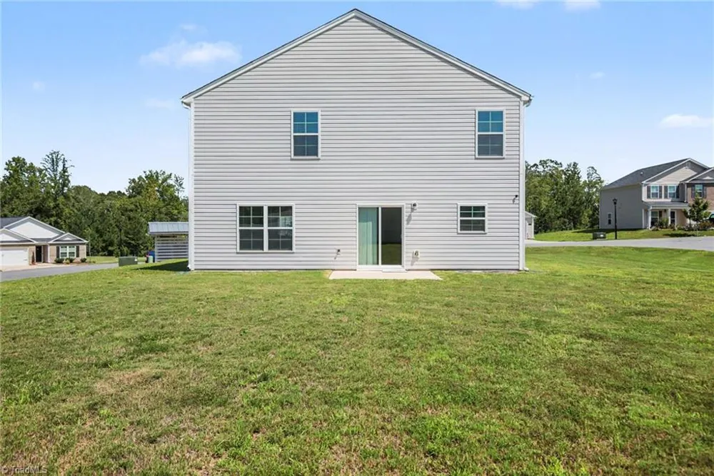 154 Stone River Way Mayodan, NC 27027
