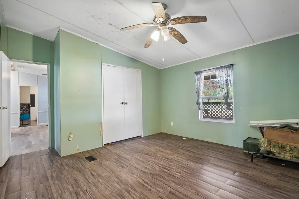 664 Hidden Oaks Drive Elgin, TX 78621