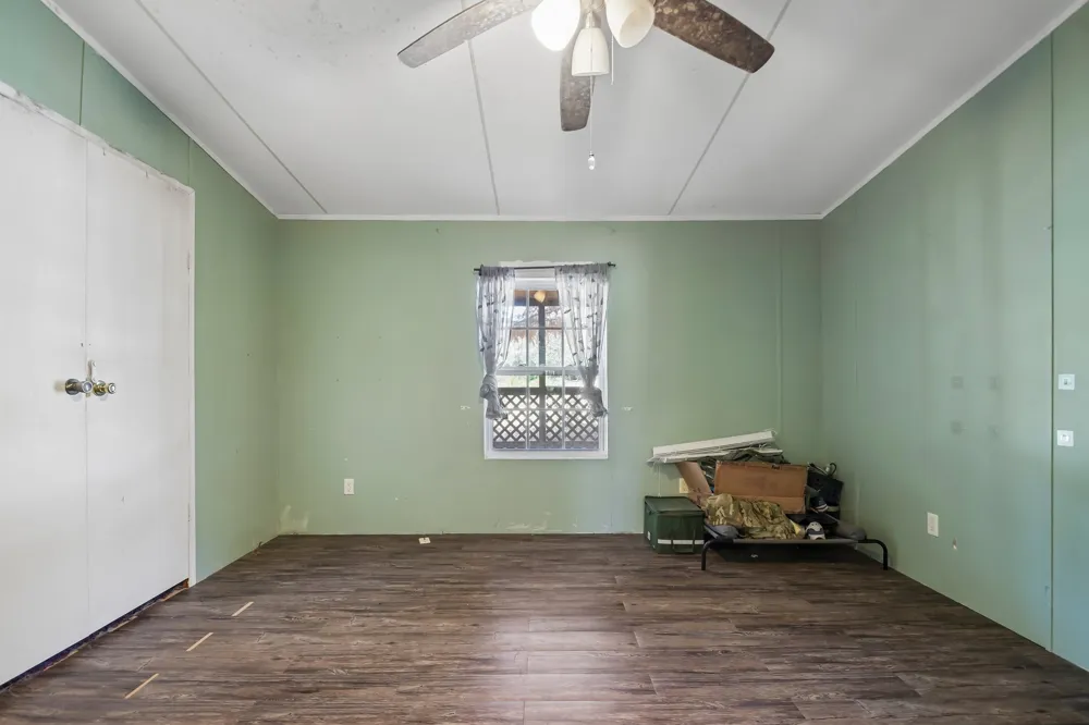 664 Hidden Oaks Drive Elgin, TX 78621