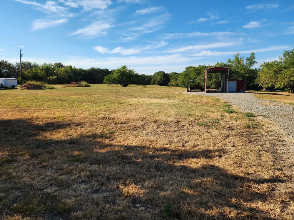 250 County Road 4140 Bonham, TX 75418
