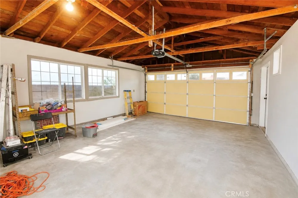 2332 Silverbay El Monte, CA 91732