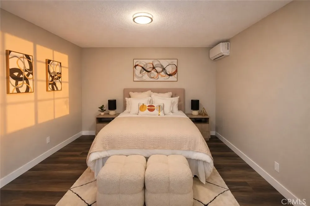 2332 Silverbay El Monte, CA 91732